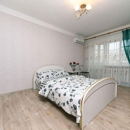 Comfortable One Bad Near Guliver Kiev Dış mekan fotoğraf